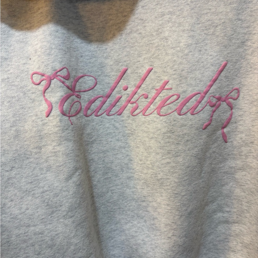 Edikted Heather Gray Pullover with Pink Script